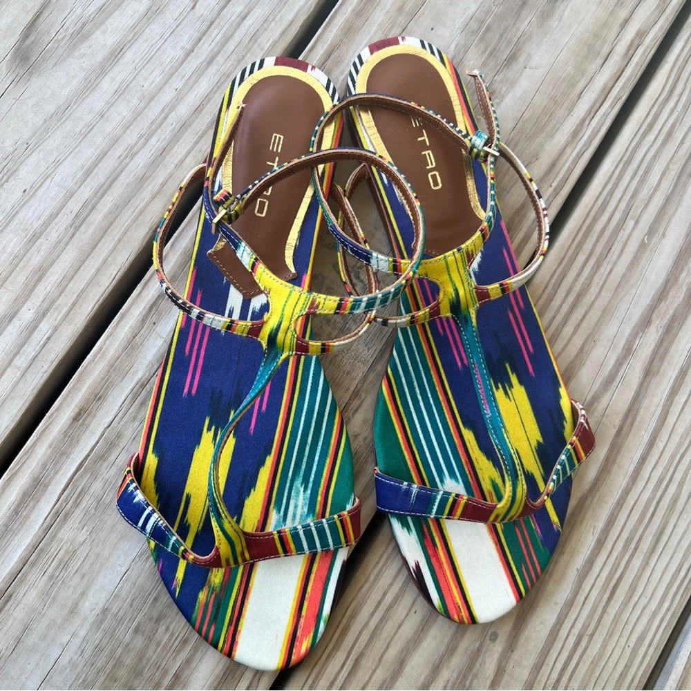 Etro 38 colorful fabric ankle strap strappy nearly new 7.5 T-bar rainbow satin